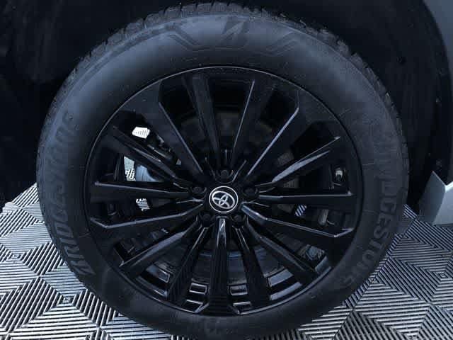 Thumbnail: 2025 Toyota Highlander - 22