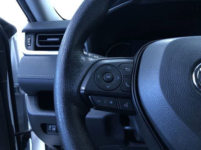 Thumbnail: 2025 Toyota RAV4 - 25
