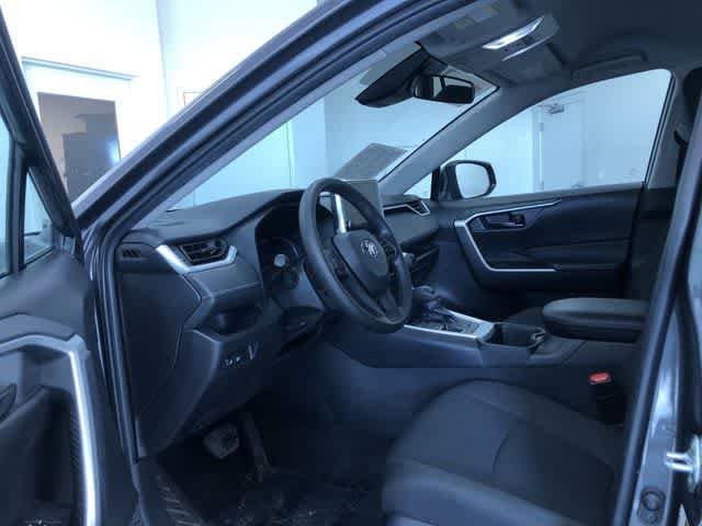 Thumbnail: 2024 Toyota RAV4 - 10