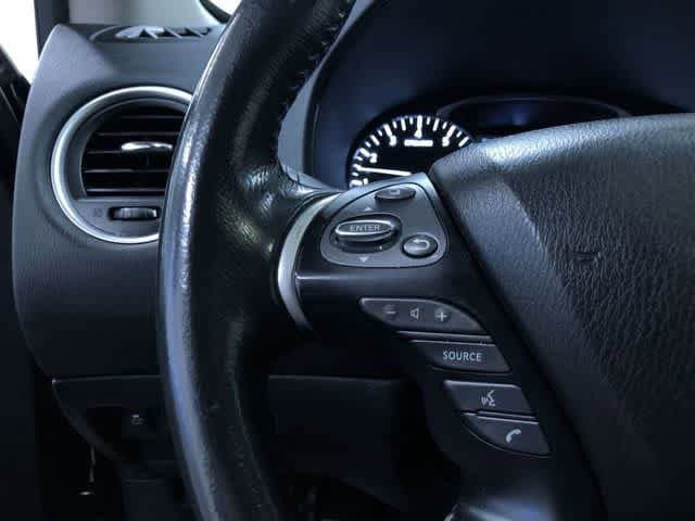 Thumbnail: 2017 Nissan Pathfinder - 25