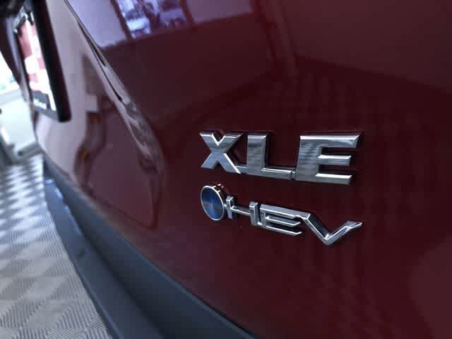 Thumbnail: 2025 Toyota RAV4 - 15