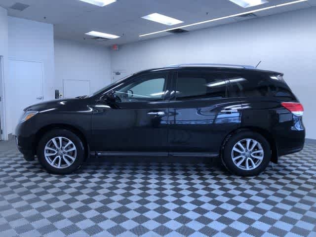 Thumbnail: 2015 Nissan Pathfinder - 12