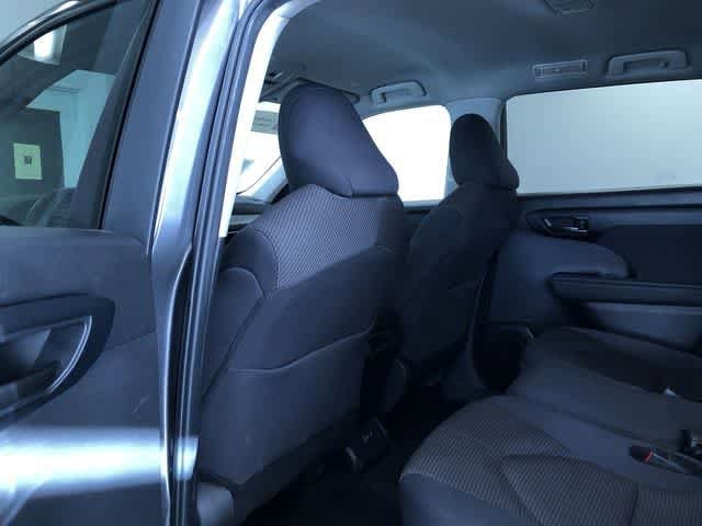 Thumbnail: 2024 Toyota Highlander - 21