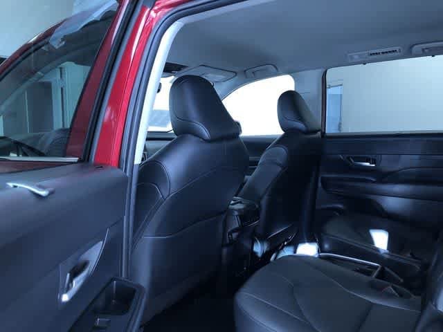 Thumbnail: 2025 Toyota Grand Highlander - 21