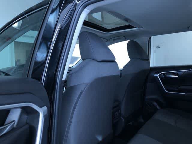 Thumbnail: 2025 Toyota RAV4 - 19