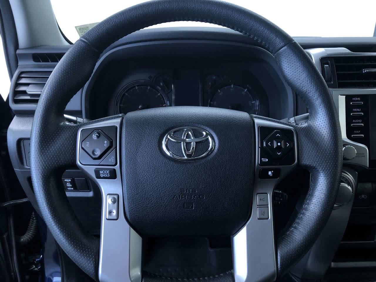 2020 Toyota 4Runner SR5 25