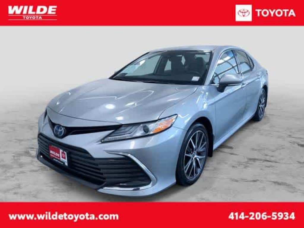 Used 2023 Toyota Camry Hybrid XLE Car