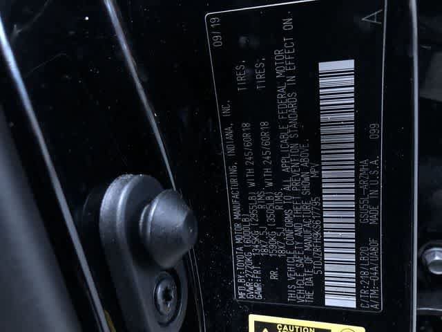 Thumbnail: 2019 Toyota Highlander - 32