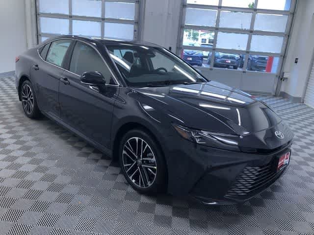 Thumbnail: 2025 Toyota Camry - 34