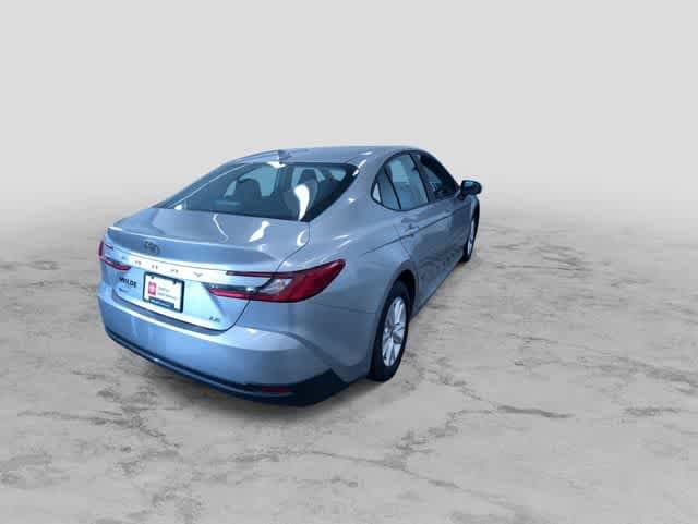 Thumbnail: 2025 Toyota Camry - 10