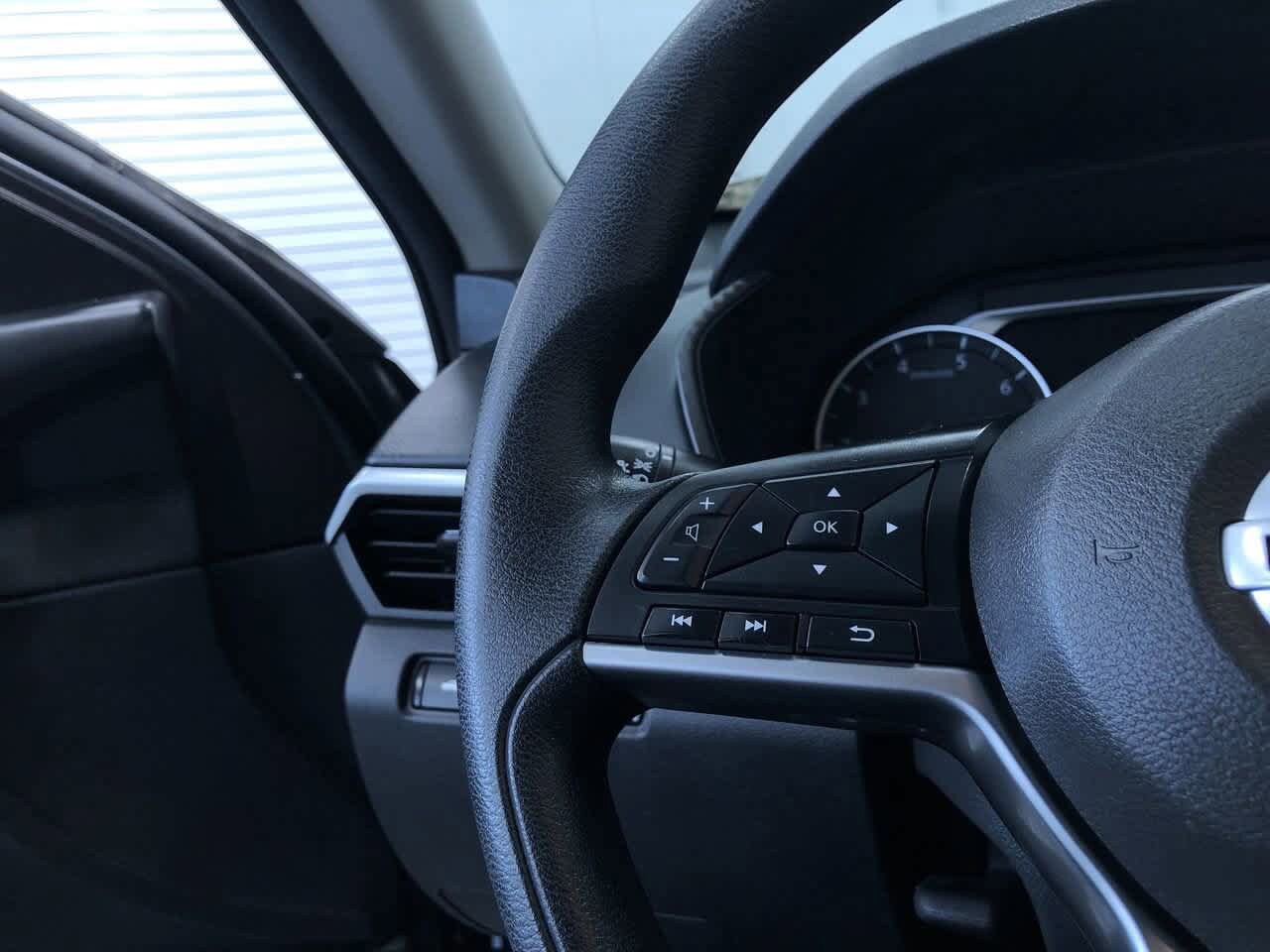 2019 Nissan Altima S 24