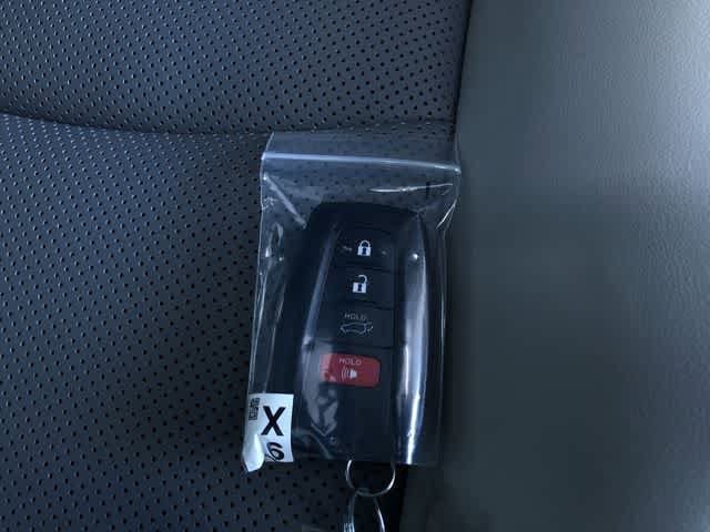 Thumbnail: 2025 Toyota RAV4 - 25