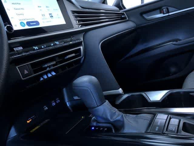 2026 Toyota Camry LE - Photo 30