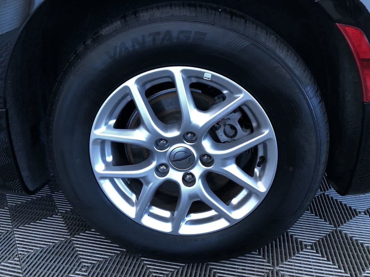 Thumbnail: 2024 Chrysler Pacifica - 15
