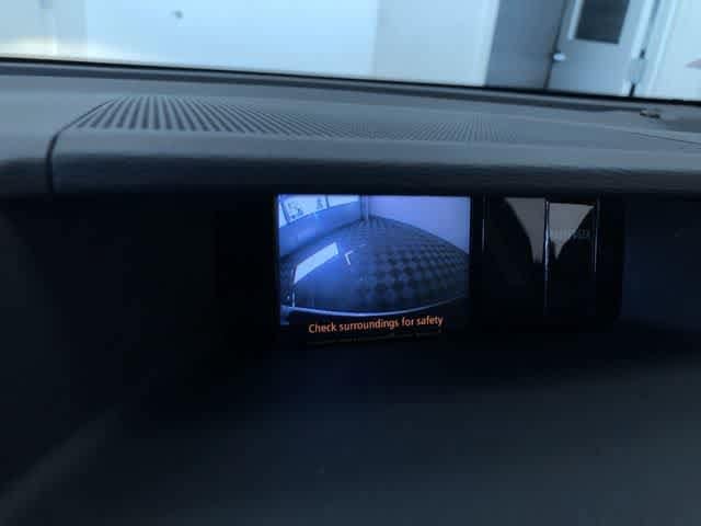 Thumbnail: 2014 Toyota Sienna - 33