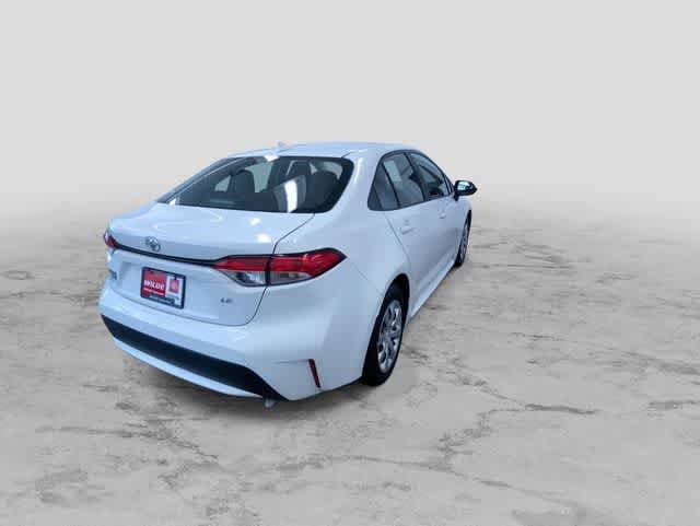 Thumbnail: 2021 Toyota Corolla - 10