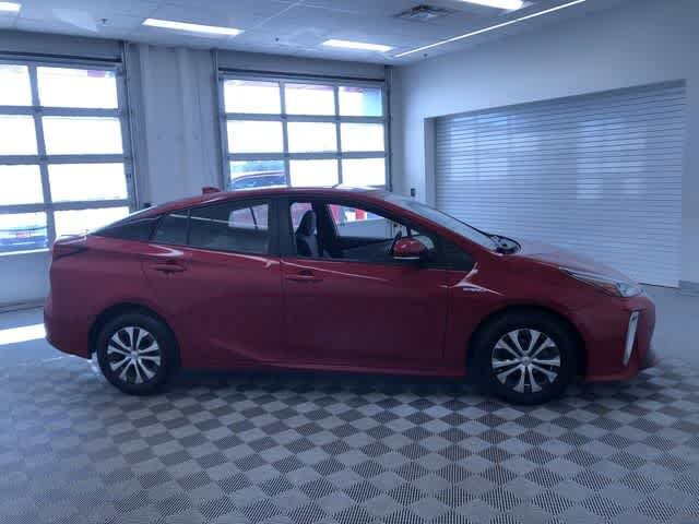 Thumbnail: 2022 Toyota Prius - 33