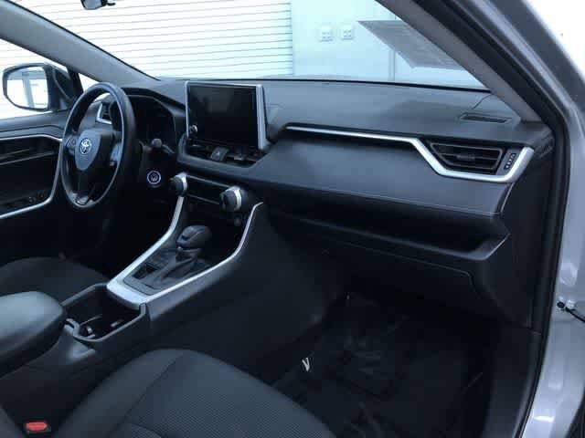 Thumbnail: 2025 Toyota RAV4 - 24