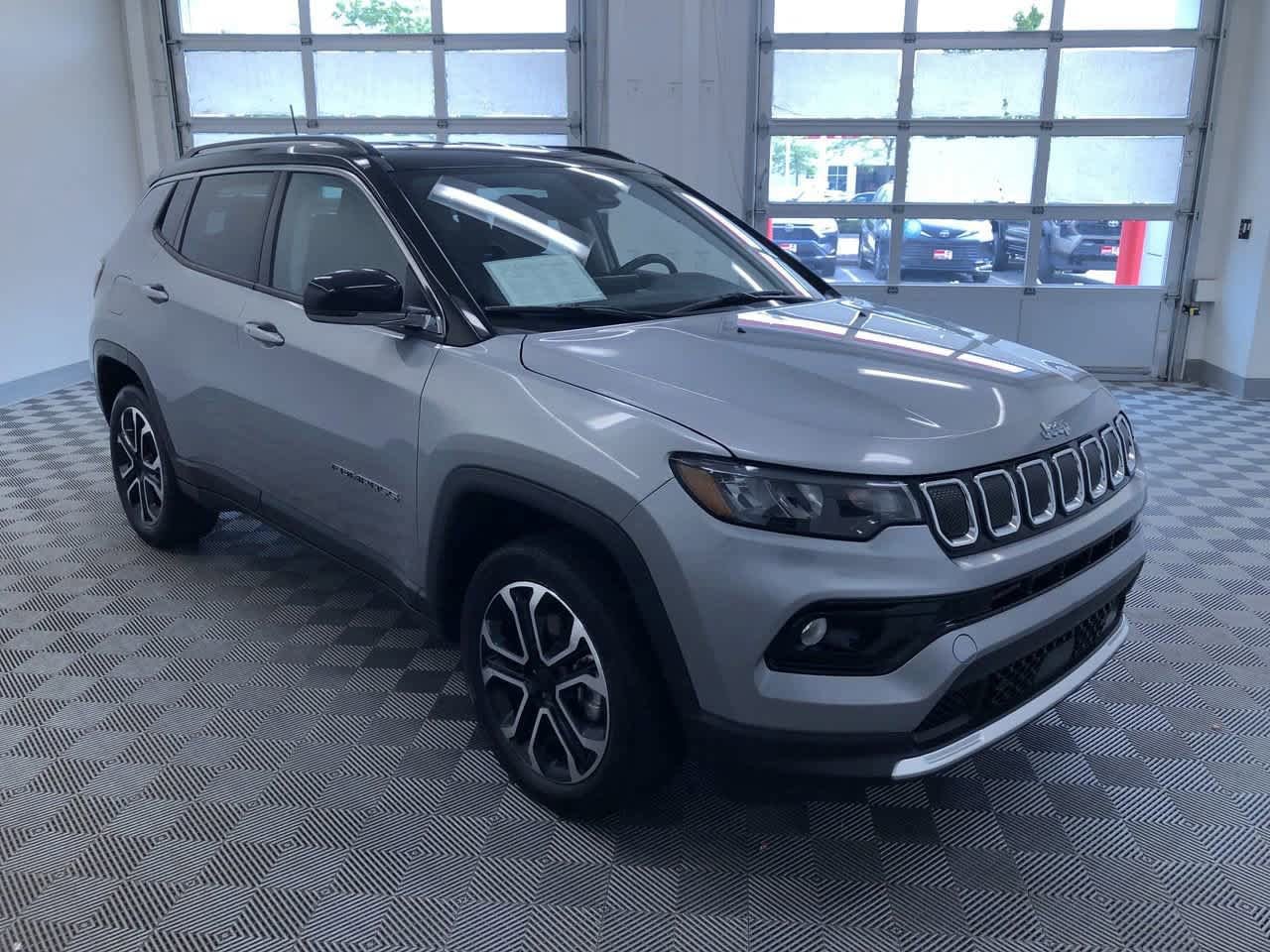 Thumbnail: 2022 Jeep Compass - 37