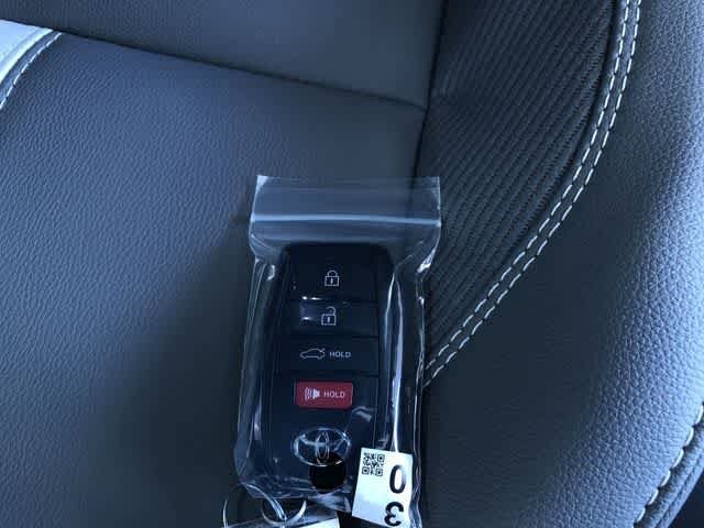 Thumbnail: 2026 Toyota Camry - 31