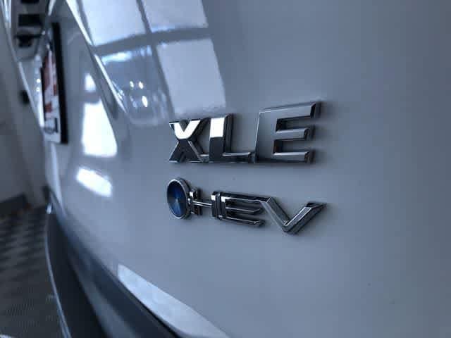 Thumbnail: 2025 Toyota RAV4 - 15