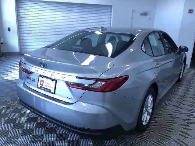 Thumbnail: 2025 Toyota Camry - 32