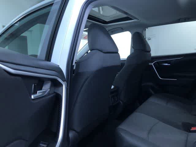 Thumbnail: 2025 Toyota RAV4 - 19