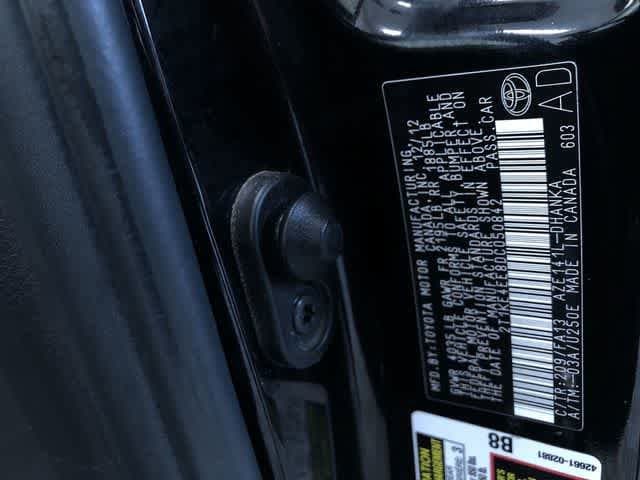 Thumbnail: 2013 Toyota Matrix - 30