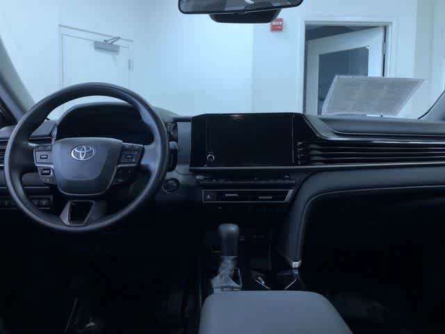 Thumbnail: 2025 Toyota Camry - 18