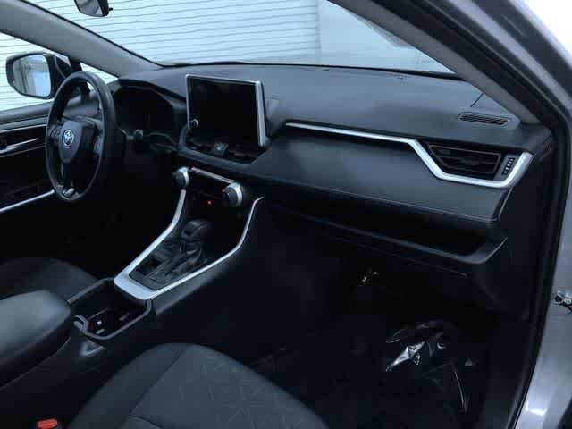 Thumbnail: 2025 Toyota RAV4 - 24