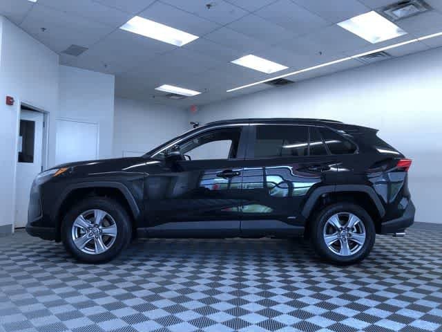 Thumbnail: 2025 Toyota RAV4 - 11