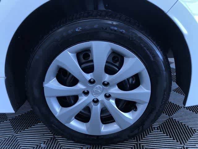 Thumbnail: 2025 Toyota Corolla - 16