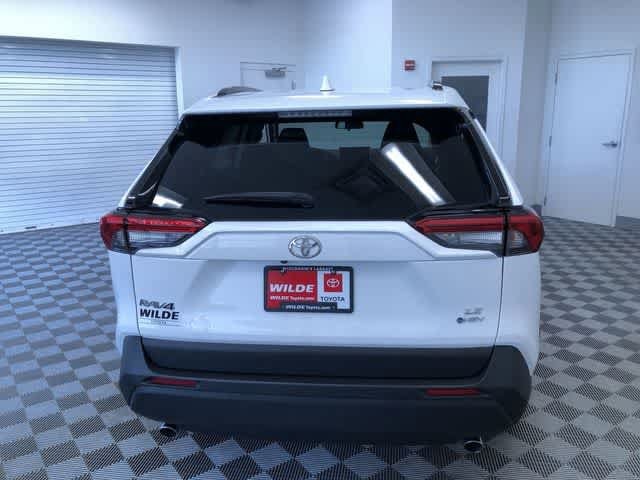 Thumbnail: 2025 Toyota RAV4 - 13