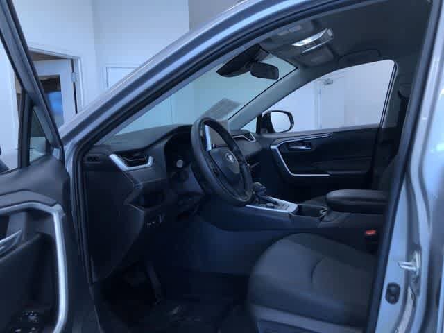 Thumbnail: 2025 Toyota RAV4 - 11