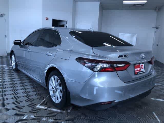 Thumbnail: 2022 Toyota Camry - 12