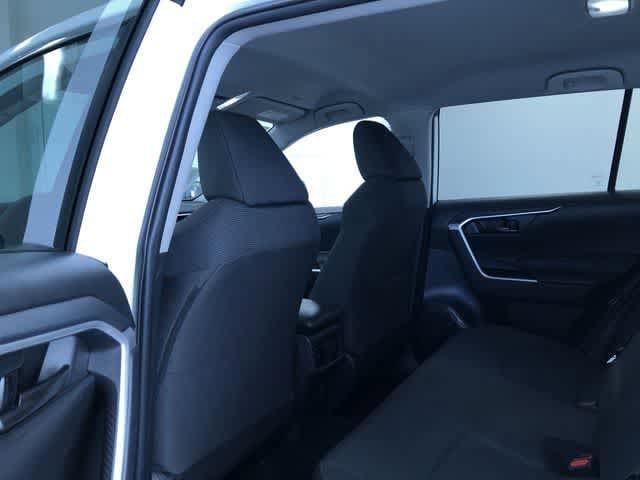 Thumbnail: 2025 Toyota RAV4 - 19