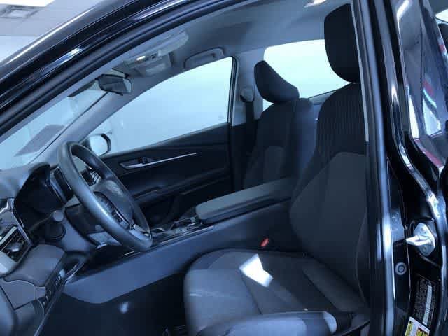 Thumbnail: 2025 Toyota Camry - 18