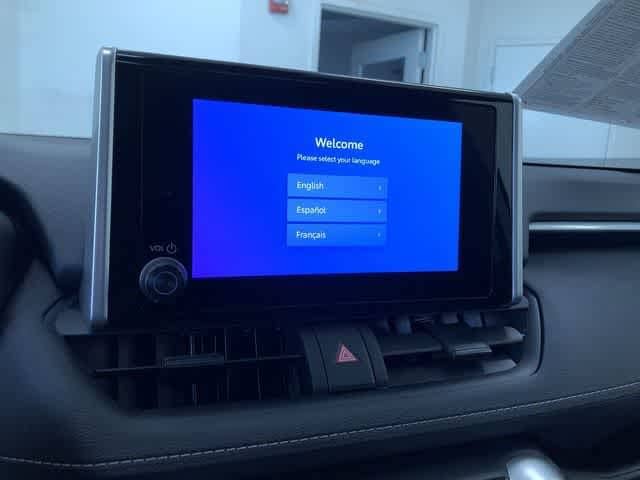 Thumbnail: 2025 Toyota RAV4 - 28