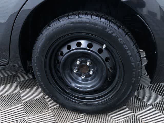 Thumbnail: 2014 Toyota Corolla - 17