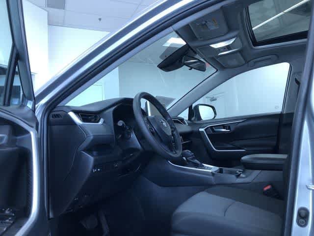 Thumbnail: 2025 Toyota RAV4 - 10