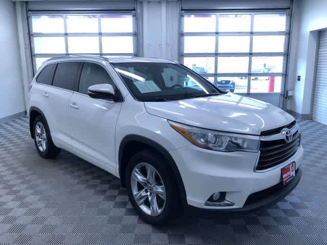 Thumbnail: 2016 Toyota Highlander - 40