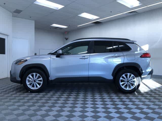 Thumbnail: 2024 Toyota Corolla Cross - 11