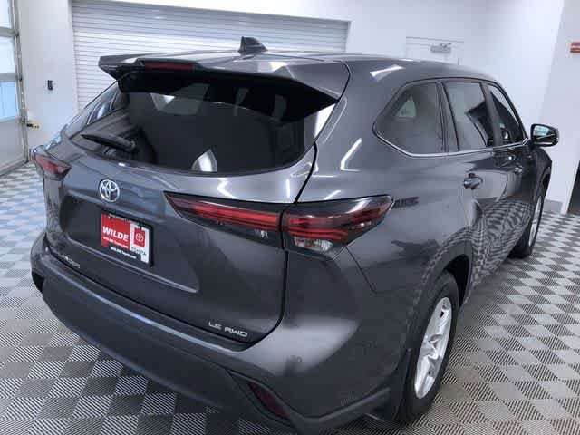 Thumbnail: 2024 Toyota Highlander - 37