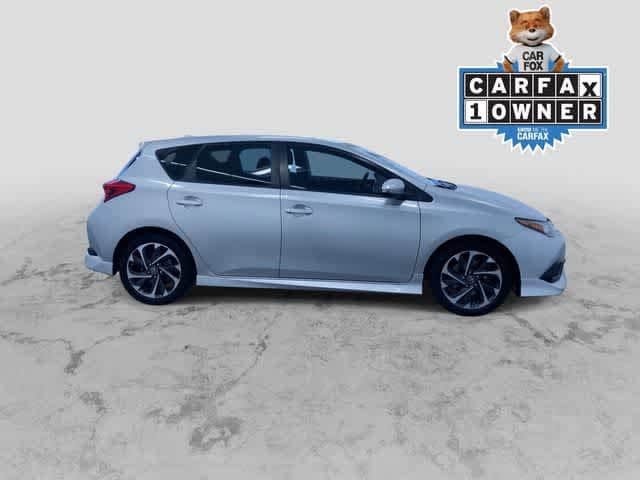 Thumbnail: 2018 Toyota Corolla iM - 2