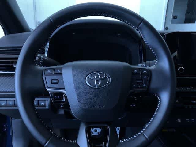 Thumbnail: 2025 Toyota Camry - 24