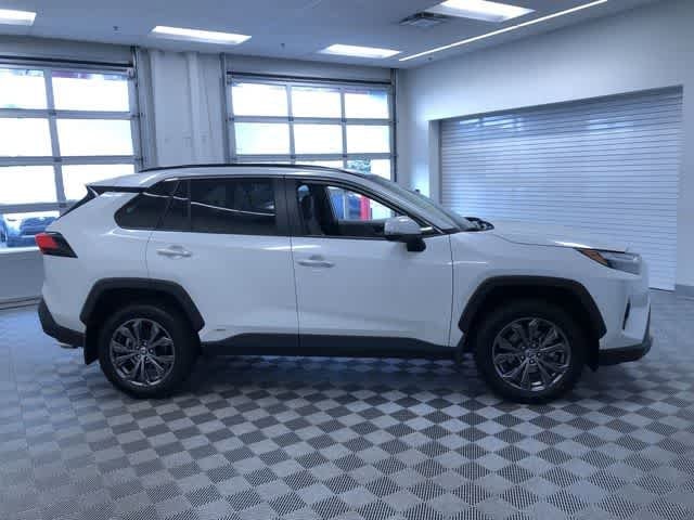 Thumbnail: 2024 Toyota RAV4 - 36