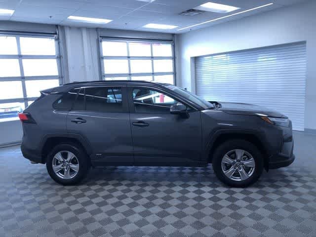 Thumbnail: 2025 Toyota RAV4 - 35