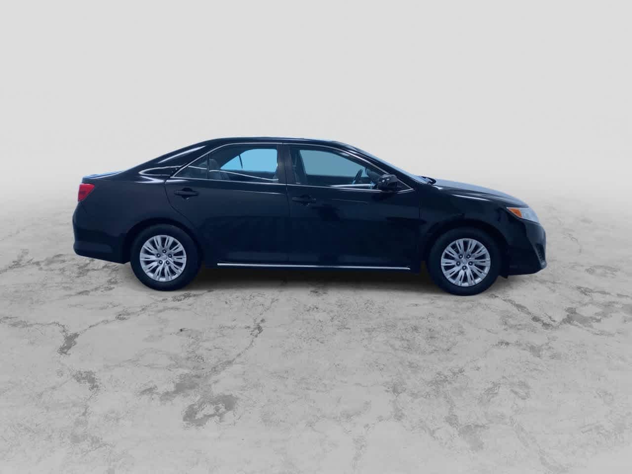 Thumbnail: 2014 Toyota Camry - 2
