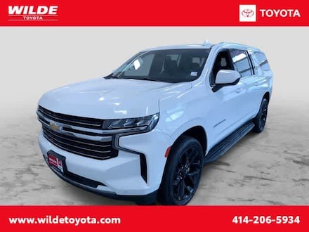 Shop 2022 Chevrolet Suburban LT Sport Utility For Sale Milwaukee, Wisconsin