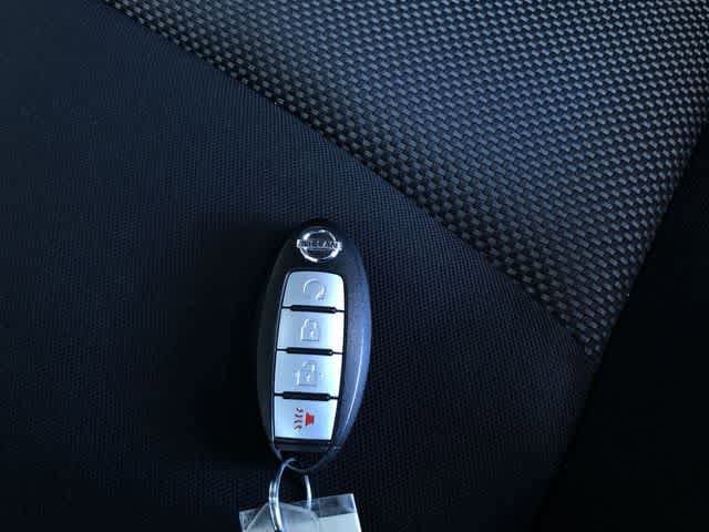 Thumbnail: 2017 Nissan Pathfinder - 33